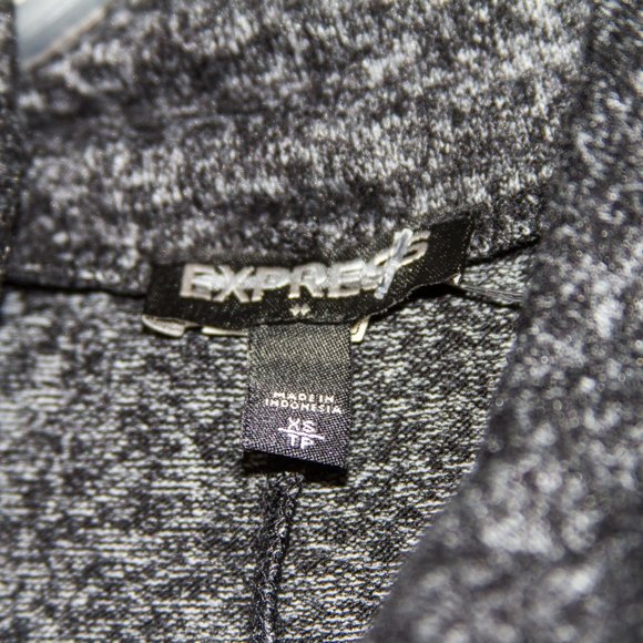 EXPRESS COZY GRAY DRESS - Picture 5 of 6